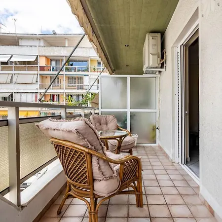Live Like An Athenian! * Athens